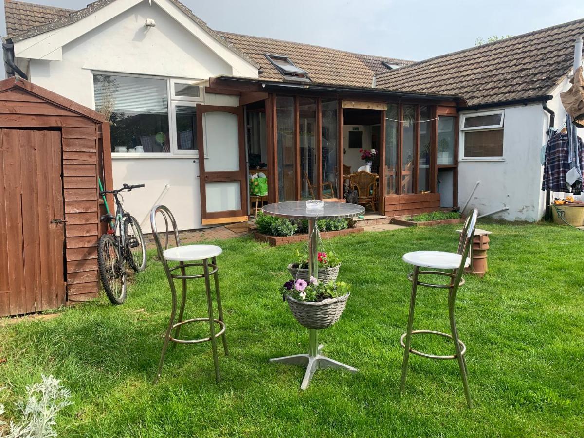 Hikers & Bikers Refuge Bed & Breakfast Ipswich Dış mekan fotoğraf